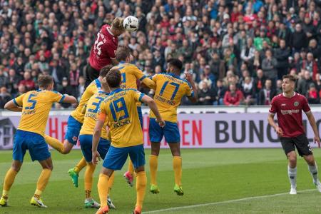 Hannover entert durch Derby-Sieg die Spitze Hannover entert durch Derby-Sieg die Spitze