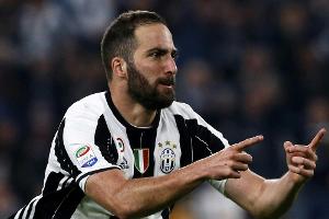 Khedira mit Juve weiter auf Titelkurs