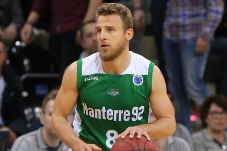 Schaffartzik gewinnt mit Nanterre FIBA Europe Cup Schaffartzik gewinnt mit Nanterre FIBA Europe Cup