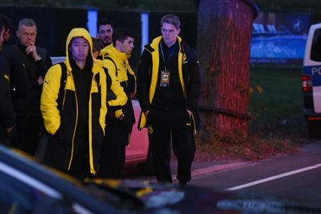 BVB-Spieler trainieren vor Neuansetzung gegen Monaco BVB-Spieler trainieren vor Neuansetzung gegen Monaco