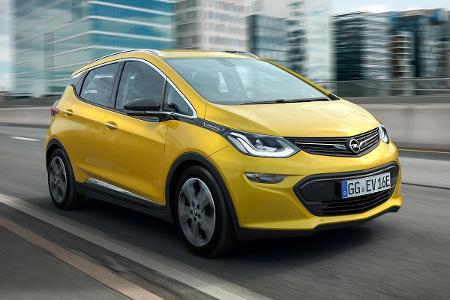 Restwertriesen 2021: die wertstabilsten E-Autos