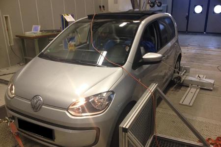 Herzschrittmacher funktionieren auch in E-Autos Herzschrittmacher funktionieren auch in E-Autos