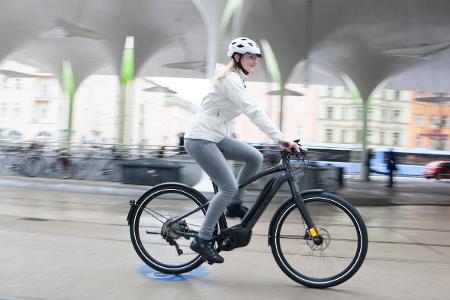 Was Sie vor dem Kauf zu S-Pedelecs wissen müssen Was Sie vor dem Kauf zu S-Pedelecs wissen müssen
