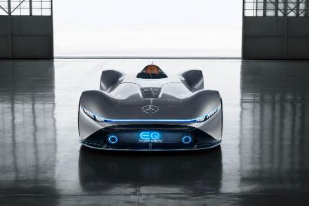 Mercedes-Benz präsentiert Vision EQ Silver Arrow Mercedes-Benz präsentiert Vision EQ Silver Arrow