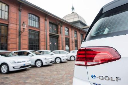 VW bietet zurzeit keine Hybride an VW bietet zurzeit keine Hybride an