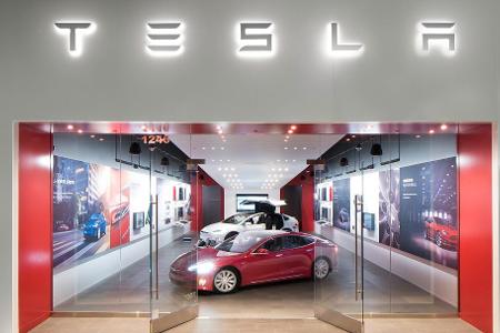 Elon Musk will Tesla von der Börse nehmen Elon Musk will Tesla von der Börse nehmen