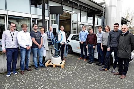 Forschungsprojekt entwickelt Laternen-Schnelllader Forschungsprojekt entwickelt Laternen-Schnelllader