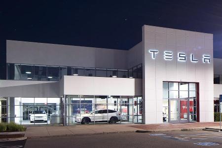 Rekord: 97.000 Tesla im 3. Quartal ausgeliefert Rekord: 97.000 Tesla im 3. Quartal ausgeliefert