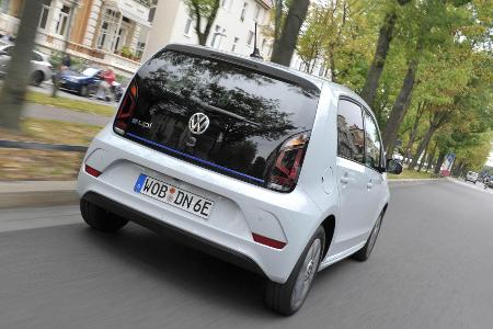 Fast 6.000 E-Pkw im September Fast 6.000 E-Pkw im September