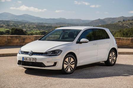 50 E-Golfs für Kigali 50 E-Golfs für Kigali