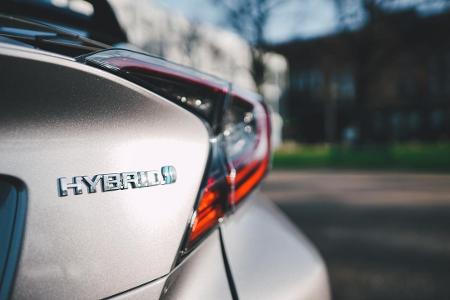 Toyota legt dank Hybrid zu Toyota legt dank Hybrid zu