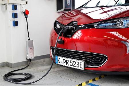 Mobiles Laden im ADAC-Test Mobiles Laden im ADAC-Test