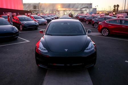 Tesla expandiert nach Osteuropa Tesla expandiert nach Osteuropa