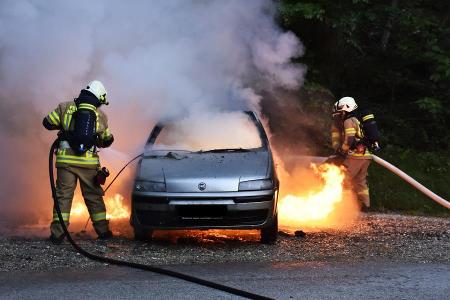Brandrisiko von E-Autos wie bei Verbrennern Brandrisiko von E-Autos wie bei Verbrennern