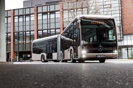 530 E-Busse für Hamburg 530 E-Busse für Hamburg