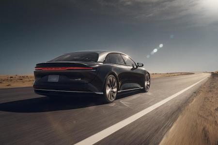 Elektroauto mit über 800 km Reichweite Elektroauto mit über 800 km Reichweite