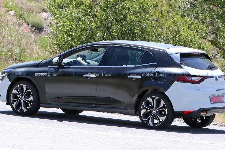 Renault Megane Hybrid (2020) Erlkönig erwischt