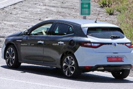 Renault Megane Hybrid (2020) Erlkönig erwischt
