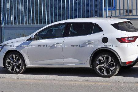 Renault Megane Hybrid (2020) Erlkönig erwischt