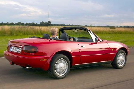 30 Jahre Mazda MX-5: Duell der Generationen