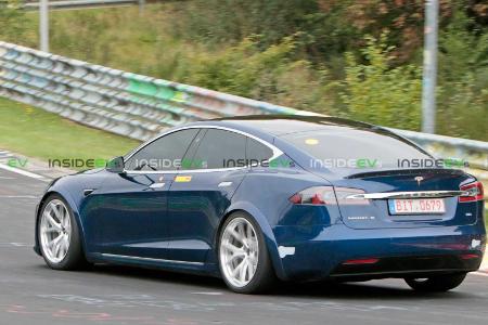 Porsche könnte mit Taycan Turbo S im Nordschleife-Battle gegen Tesla zurückschlagen