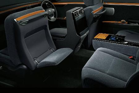 Toyota Century Cabriolet für den neuen japanischen Kaiser