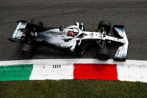 Lewis Hamilton startet als einer der Favoriten in den Grand Prix von Italien