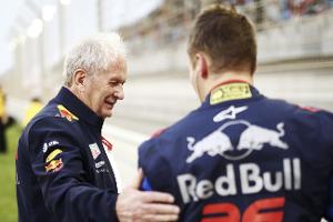 Helmut Marko korrigiert: Kwjat noch nicht aus dem Rennen!