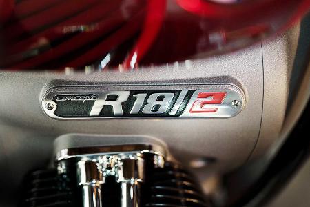 BMW Motorrad Concept R18 /2: Custom-Bike mit fettem Boxer
