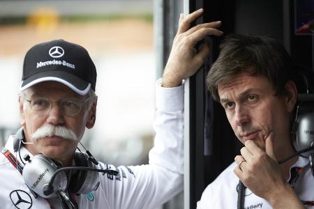 Dieter Zetsche hatte Toto Wolff 2012 zunächst nur um externen Rat gebeten Dieter Zetsche hatte Toto Wolff 2012 zunächst nur um externen Rat gebeten