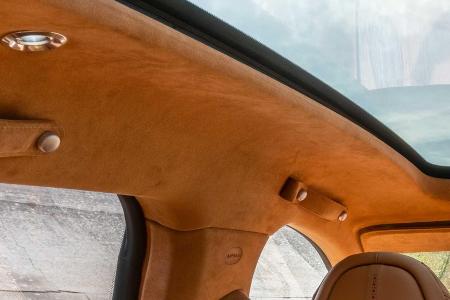 Aston Martin DBX: Erstes Innenraum-Bild und Infos zum Preis