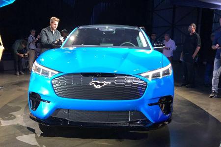 Ford Mustang Mach-E: Elektro-SUV mit bis zu 600 km WLTP-Reichweite