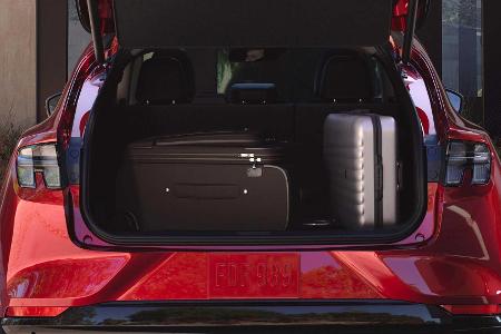 Ford Mustang Mach-E: Elektro-SUV mit bis zu 600 km WLTP-Reichweite