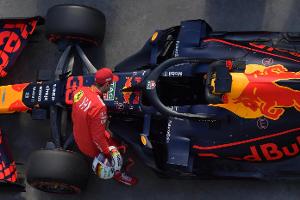Witzbold Vettel dreht den Spieß um: Anschuldigungen gegen Honda!