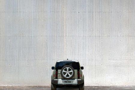 Land Rover: Baby-Defender und Defender Sport mit E-Antrieb geplant?