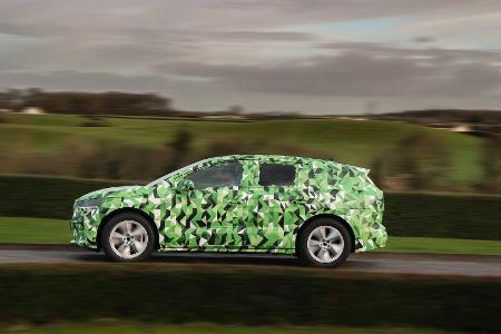 Skoda Enyaq iV: Offizielle Erlkönig-Bilder und Infos zum neuen Elektro-SUV