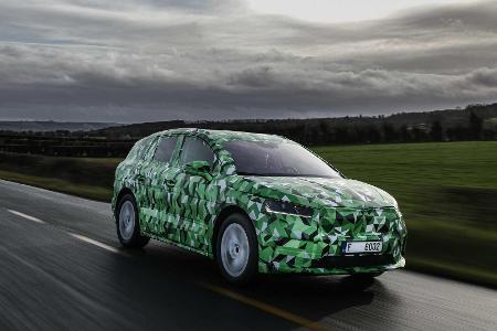 Skoda Enyaq iV: Offizielle Erlkönig-Bilder und Infos zum neuen Elektro-SUV