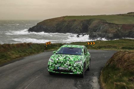 Skoda Enyaq iV: Offizielle Erlkönig-Bilder und Infos zum neuen Elektro-SUV