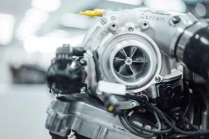 Mercedes-AMG: Elektrischer Abgasturbolader soll Turboloch eliminieren