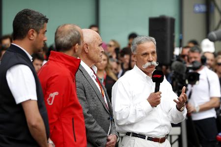 Formel-1-Chef Chase Carey gibt die Absage des Grand Prix bekannt Formel-1-Chef Chase Carey gibt die Absage des Grand Prix bekannt