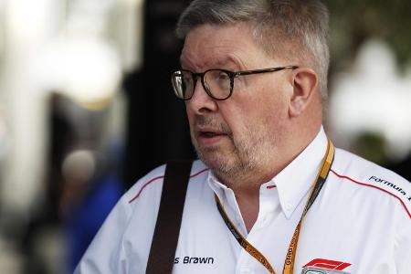 F1-Sportchef Ross Brawn war vergangene Nacht besonders gefordert F1-Sportchef Ross Brawn war vergangene Nacht besonders gefordert