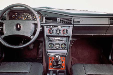 Mercedes 190 E 2.5-16 Evolution II: Der krasseste Baby-Benz wird 30