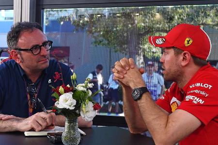 Sebastian Vettel im Gespräch mit unserem Reporter Roberto Chinchero