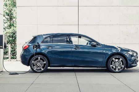 Mercedes A 250 e und B 250 e: Kompakt-Stromer