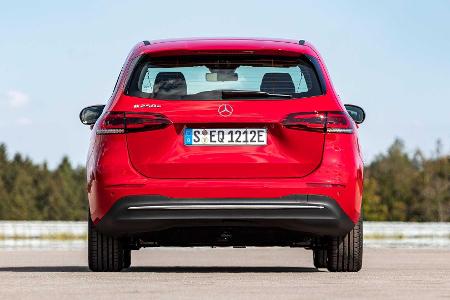 Mercedes A 250 e und B 250 e: Kompakt-Stromer