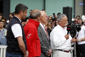 Corona-Absagen: Chase Carey schreibt offenen Brief an Formel-1-Fans