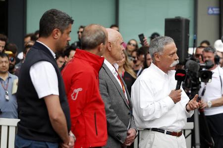 Chase Carey musste den Fans in Australien die Absage erklären Chase Carey musste den Fans in Australien die Absage erklären