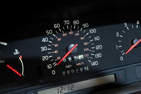 Volvo 850 T5-R vs. V60 T8 AWD Polestar Engineered
