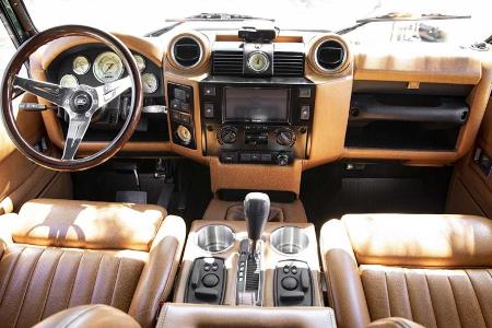 Land Rover Defender mit Corvette-Motor und Degustations-Ausrüstung