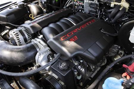 Land Rover Defender mit Corvette-Motor und Degustations-Ausrüstung